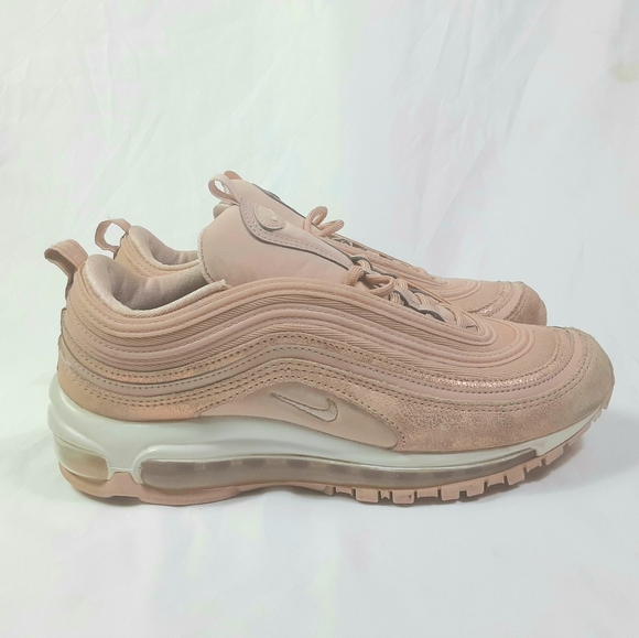 Nike womans running shoes - Picture 2 of 6